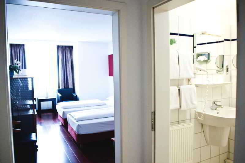 Rugs Hotel Duesseldorf Ngoại thất bức ảnh