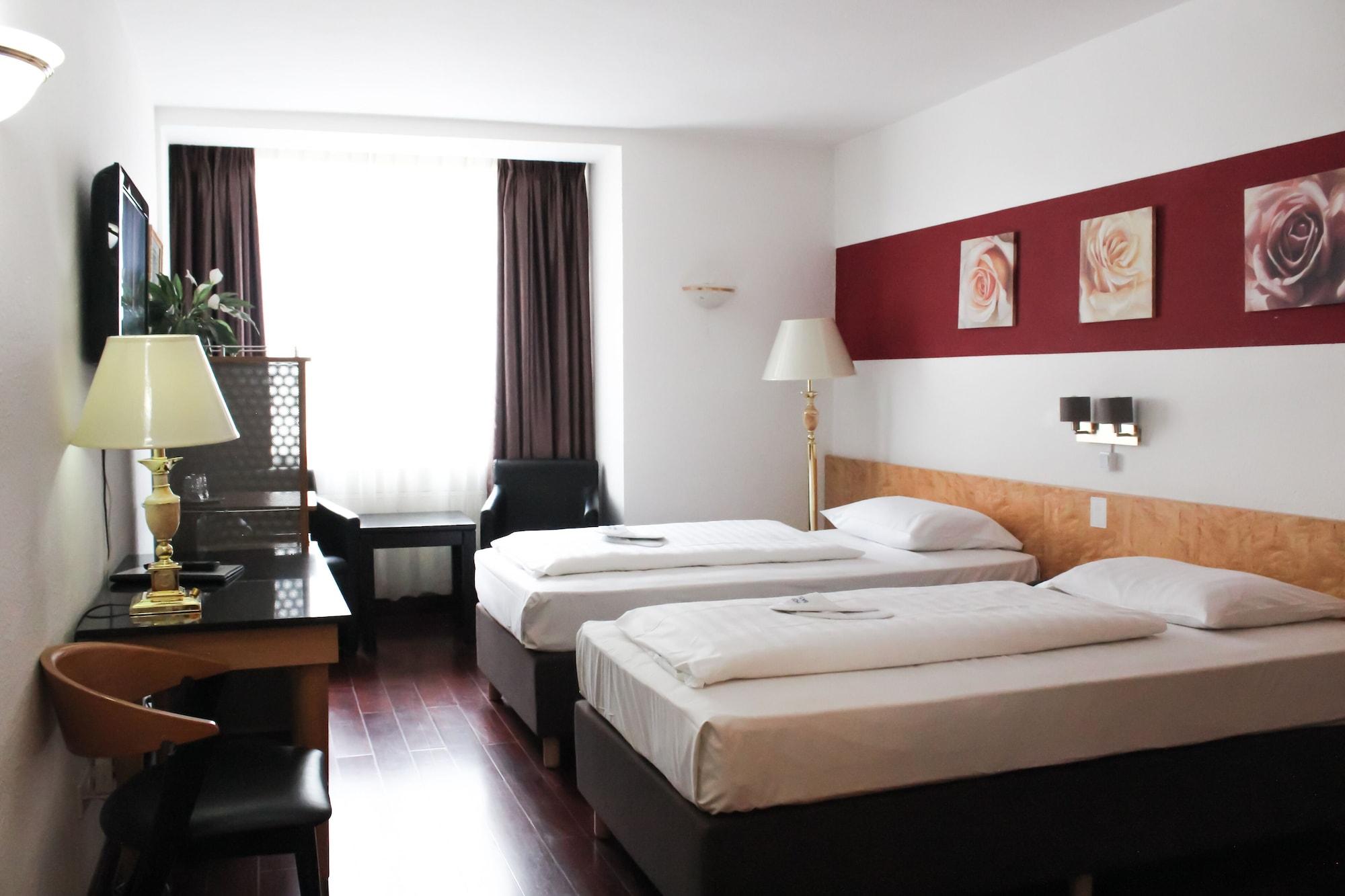 Rugs Hotel Duesseldorf Ngoại thất bức ảnh