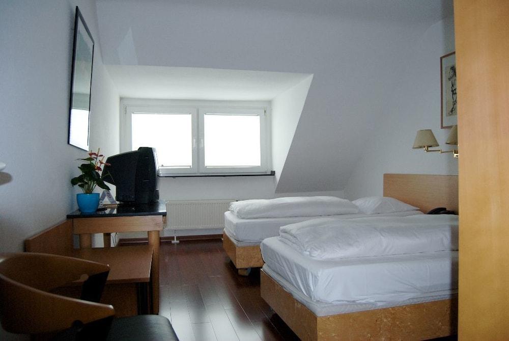 Rugs Hotel Duesseldorf Ngoại thất bức ảnh
