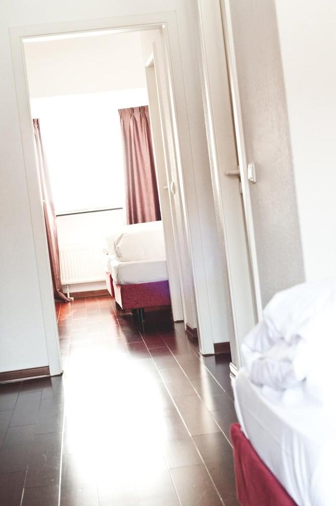 Rugs Hotel Duesseldorf Ngoại thất bức ảnh