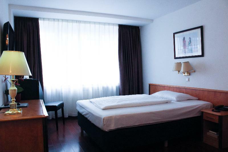 Rugs Hotel Duesseldorf Ngoại thất bức ảnh