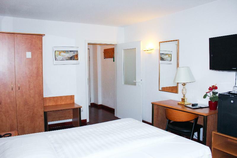 Rugs Hotel Duesseldorf Ngoại thất bức ảnh